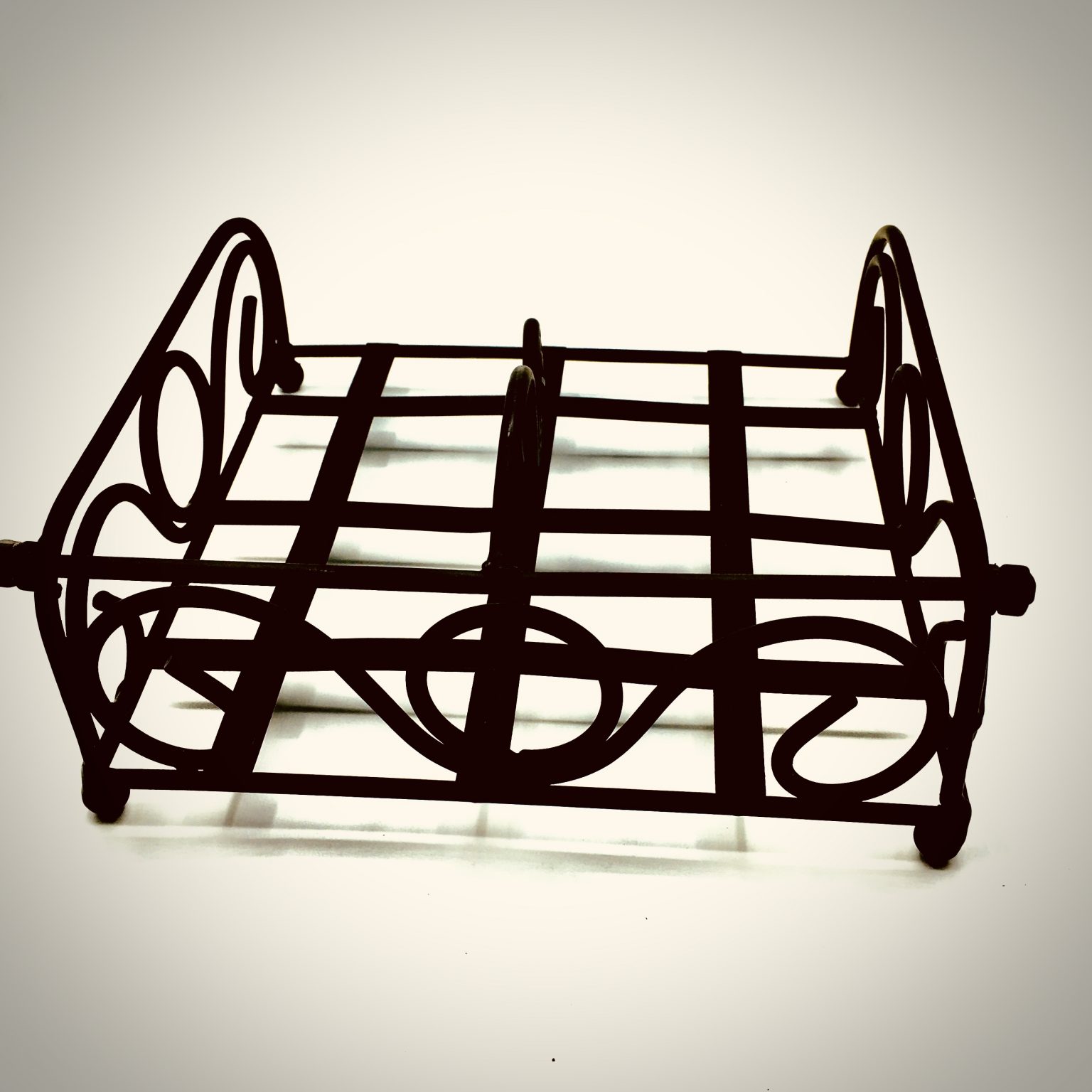 Ambiente Metall Serviettenhalter - Stehendes Gitter Design In Cream